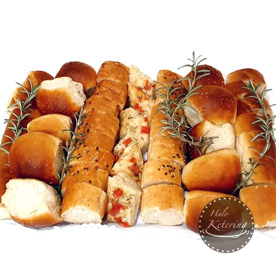 Tacna sa hlebom scaled ketering srbija