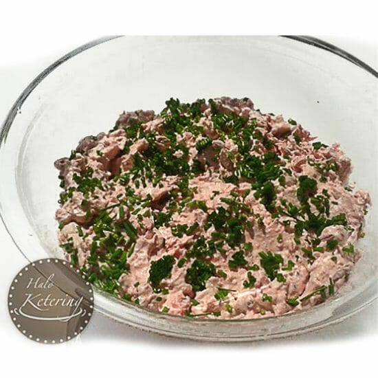 Pink salata